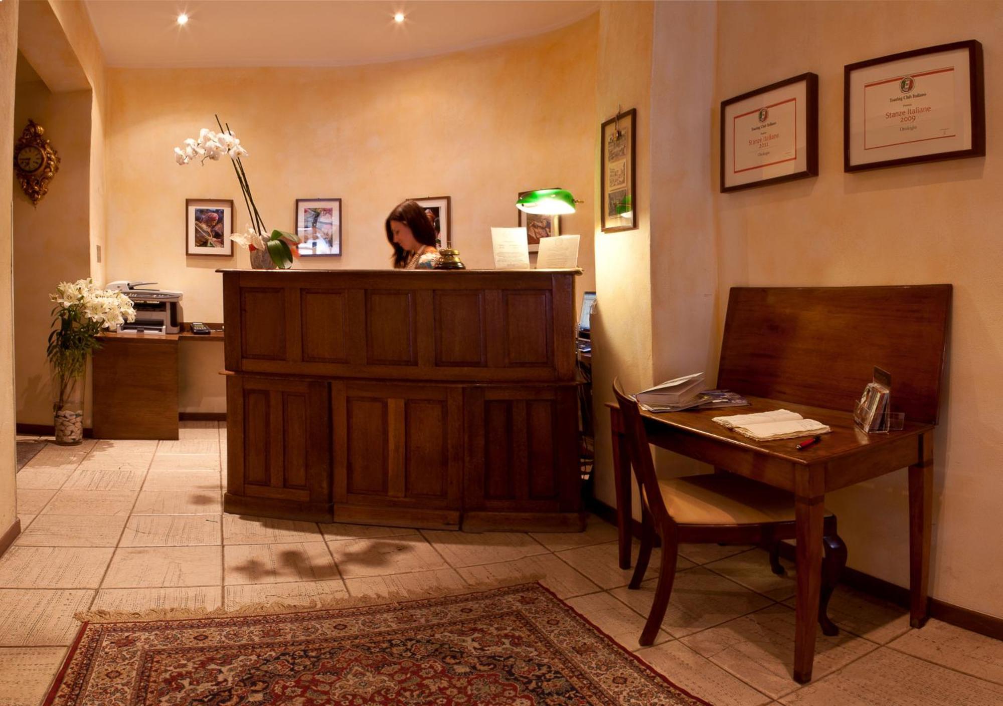 Hotel Orologio 3*